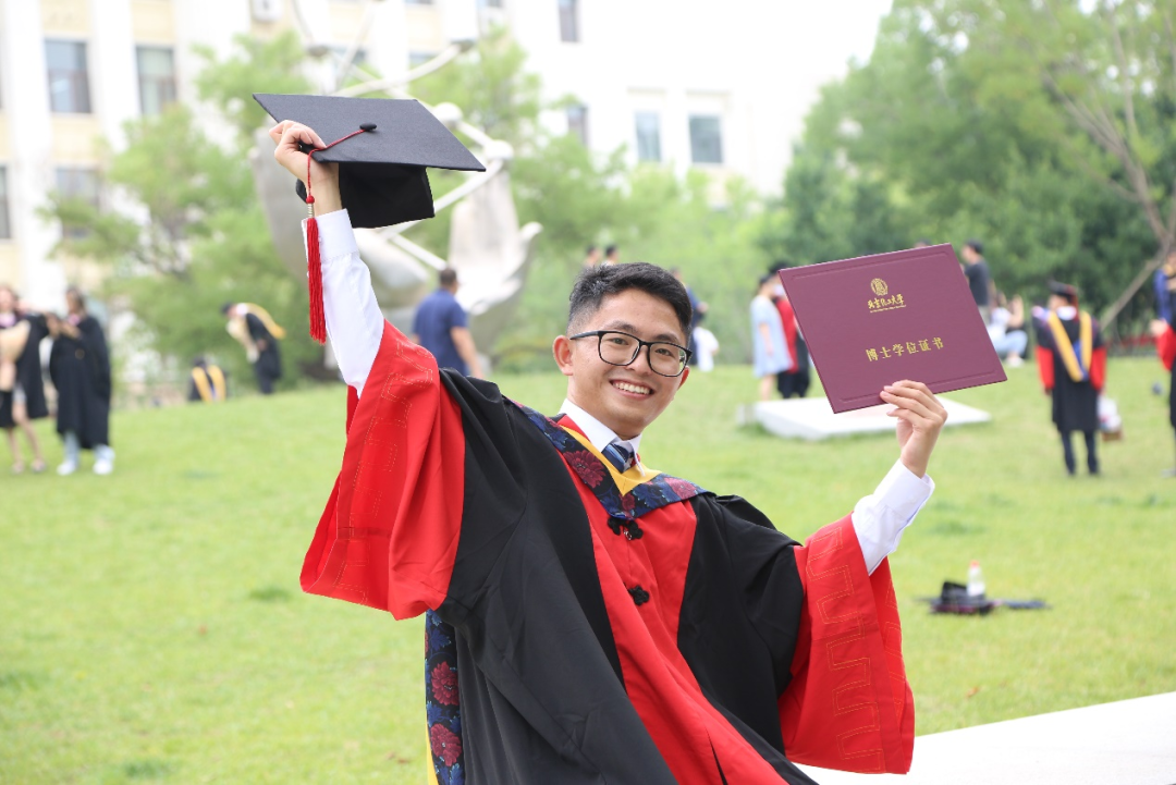 "北化,我们毕业啦!