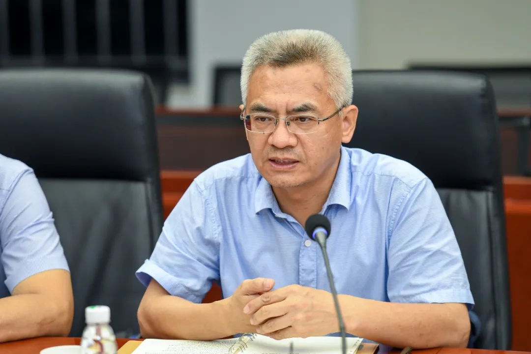 贾堤任天津市东丽区委副书记,并接替谢元担任区政府党组书记