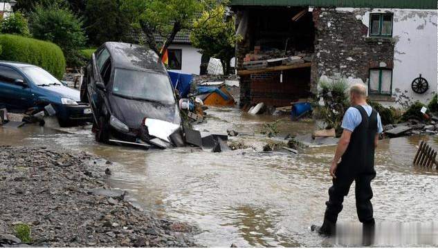 德国洪灾遇难人数上升至135人，多人下落不明