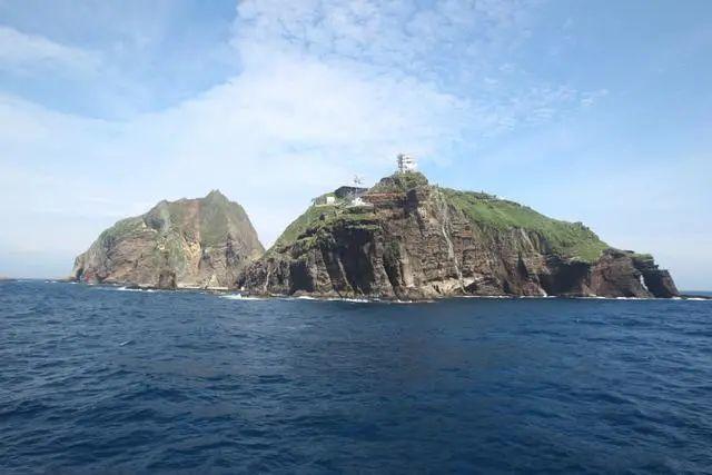 这是2012年8月19日拍摄的韩国与日本存在主权争议的独岛（日本称竹岛）。图/新华社