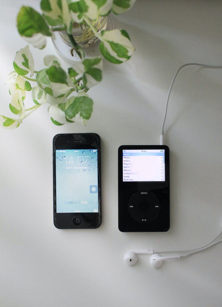 Iphone 4 Ipod Classic居然 复活 了 Iphone4 Ipod Classic 手机 新浪科技 新浪网 Iphone 4 Ipod Classic居然 复活 了 Iphone4 Ipod Classic 手机 新浪科技 新浪网