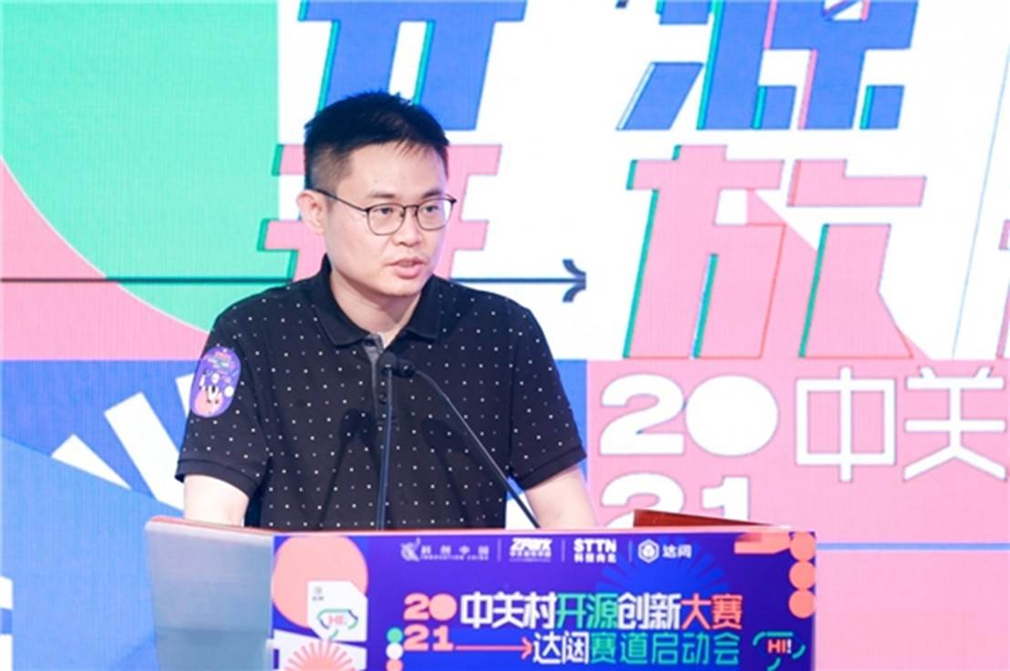 中国科协科学技术传播中心成果转化服务处处长杜新峰