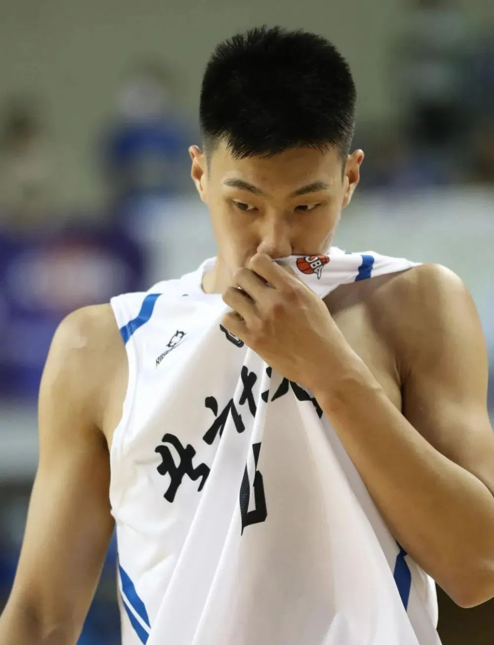 祝贺cba选秀大会我校李玮颢张殿梁首轮被选中