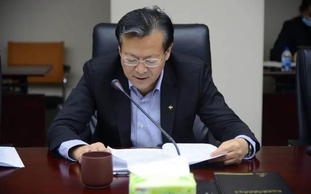 新闻8点见丨被双开已批捕张陶打人处理结果来了