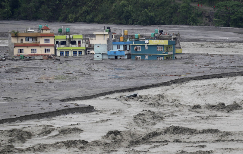 尼泊尔季风雨季自然灾害频发 已致61人死亡