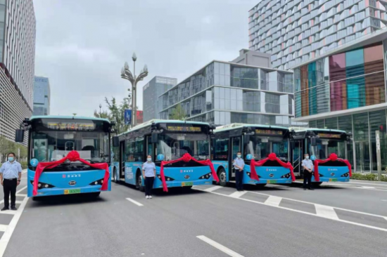 西北首个公交5G车路协同业务应用落地西咸新区