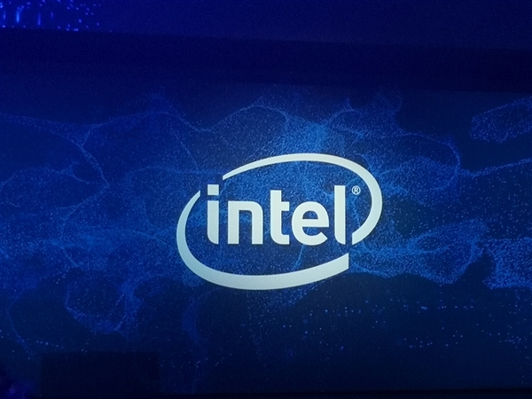 半导体黄金10年 Intel CEO基辛格称芯片缺货持续到2023年