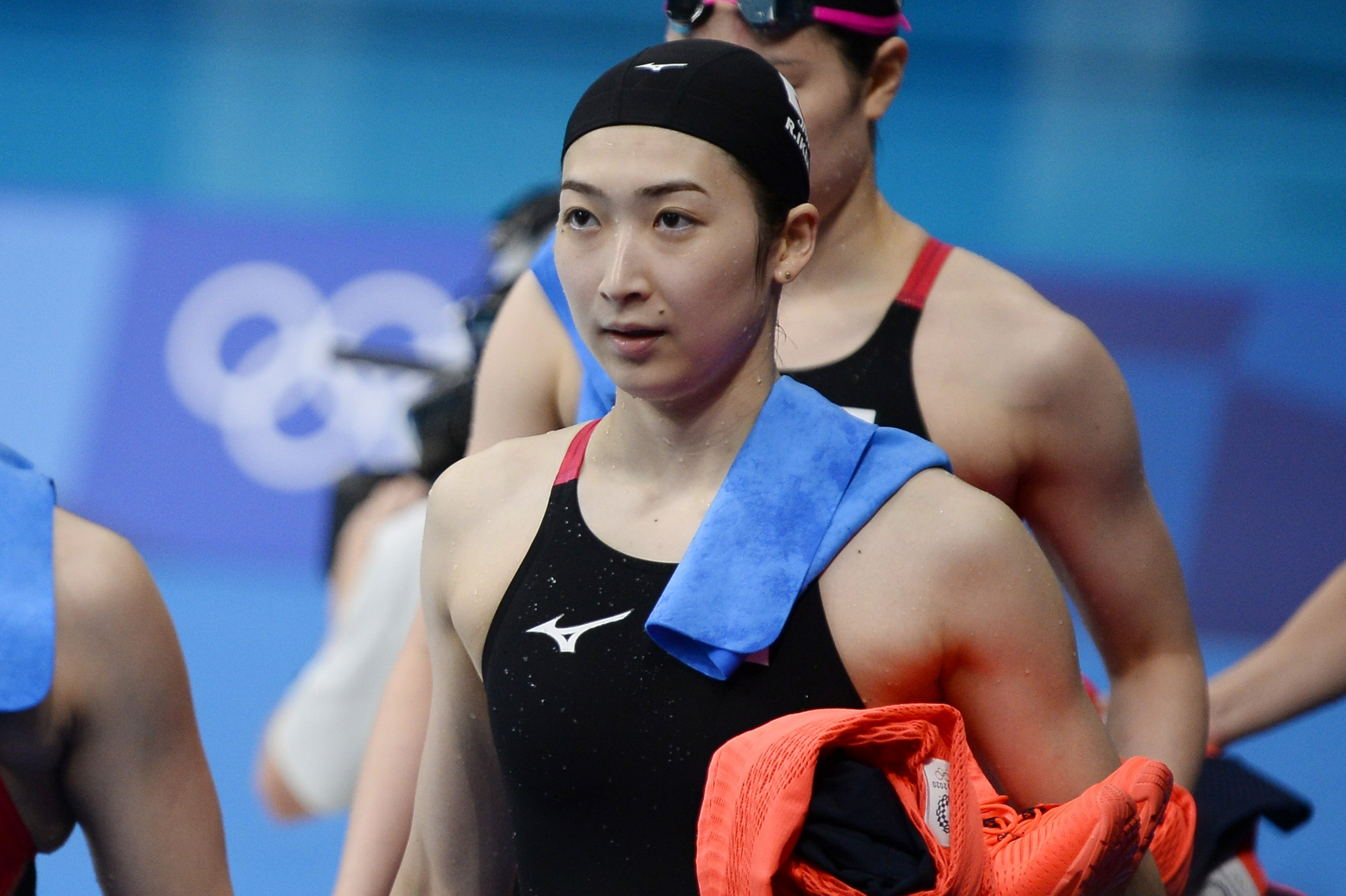池江璃花子参加了奥运接力比赛。