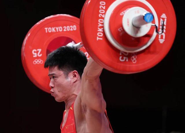 “金鸡独立”震撼世界！中国奥运代表团获得第五块金牌