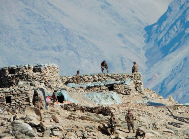 印媒为监控中方行动印军在中印边境安装摄像头和传感器