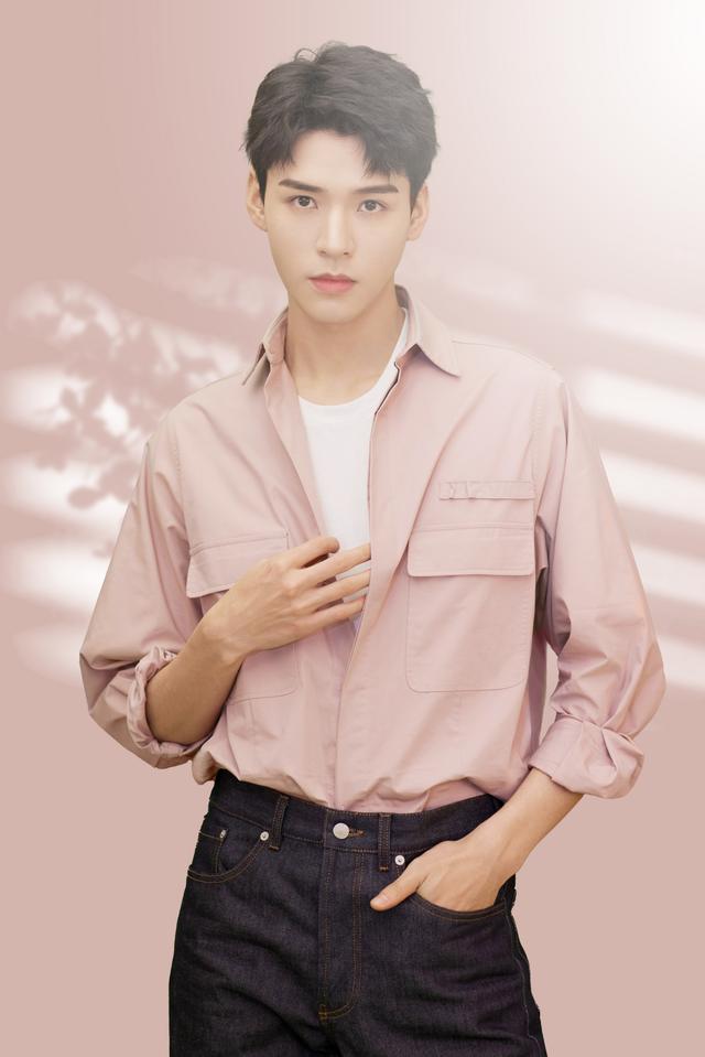 龚俊晚熟也不是坏事儿丨人物