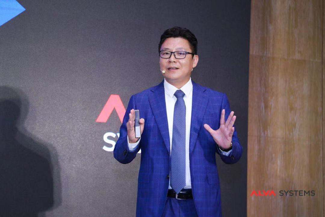 ALVA Systems发布全新AR产品平台 倪光南院士出席并致辞