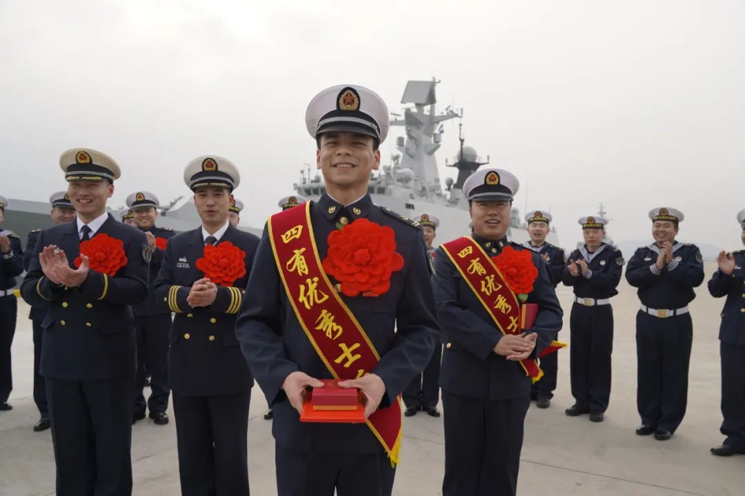 仪式教育能量无穷_新浪军事_新浪网