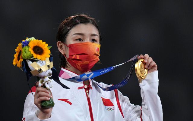新闻8点见│陈梦首摘奥运女单金牌霸气宣告陈梦时代到来