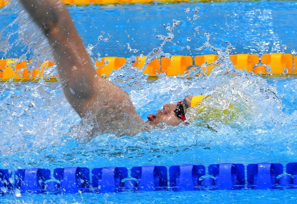 中国获东京奥运会4×100混合泳接力银牌