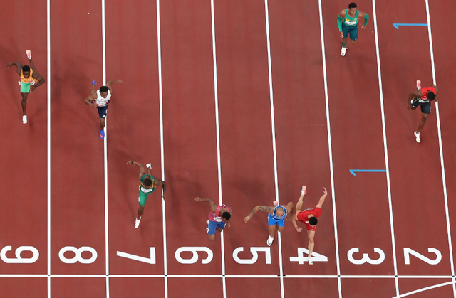 9秒83是分组刺激出来的苏炳添称撞线前曾受到干扰