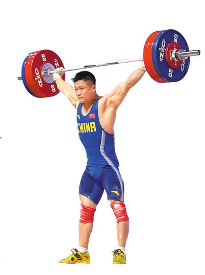 7月31日下午,中国选手吕小军在东京奥运会举重男子81公斤级比赛中,以