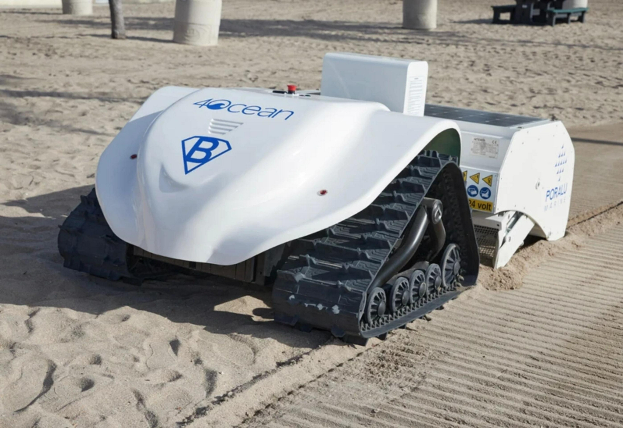 沙滩清洁机器人BeBot：通过机械筛沙来清理小垃圾