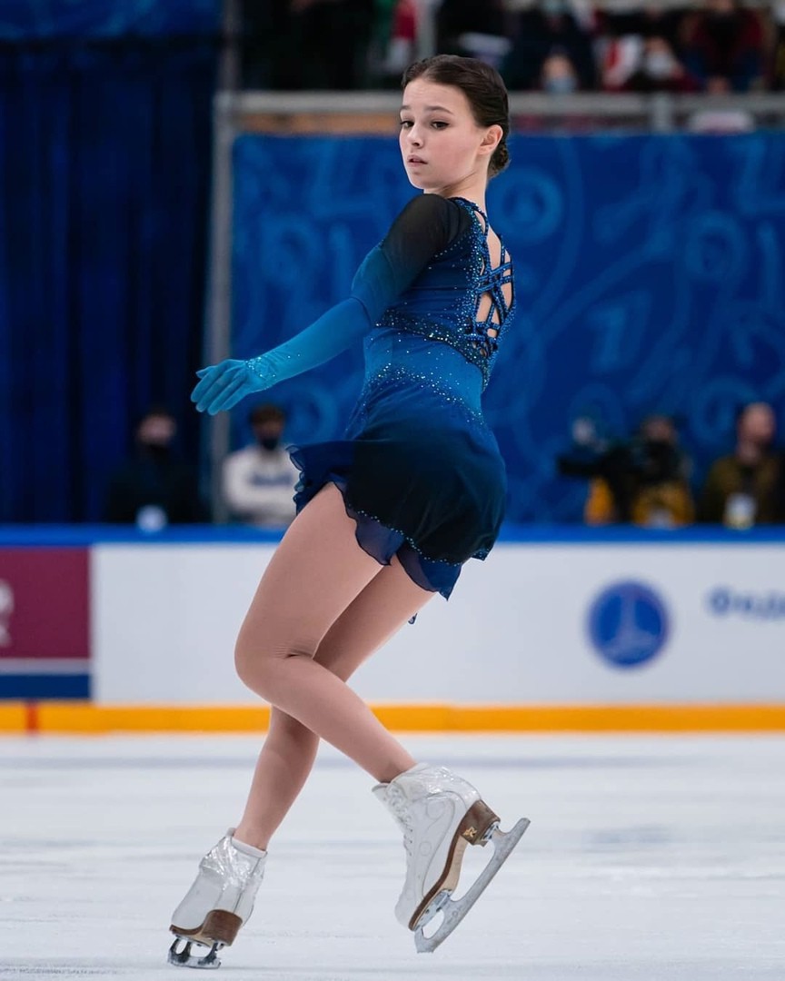 颜值逆天的冰上精灵俄罗斯天才花滑少女