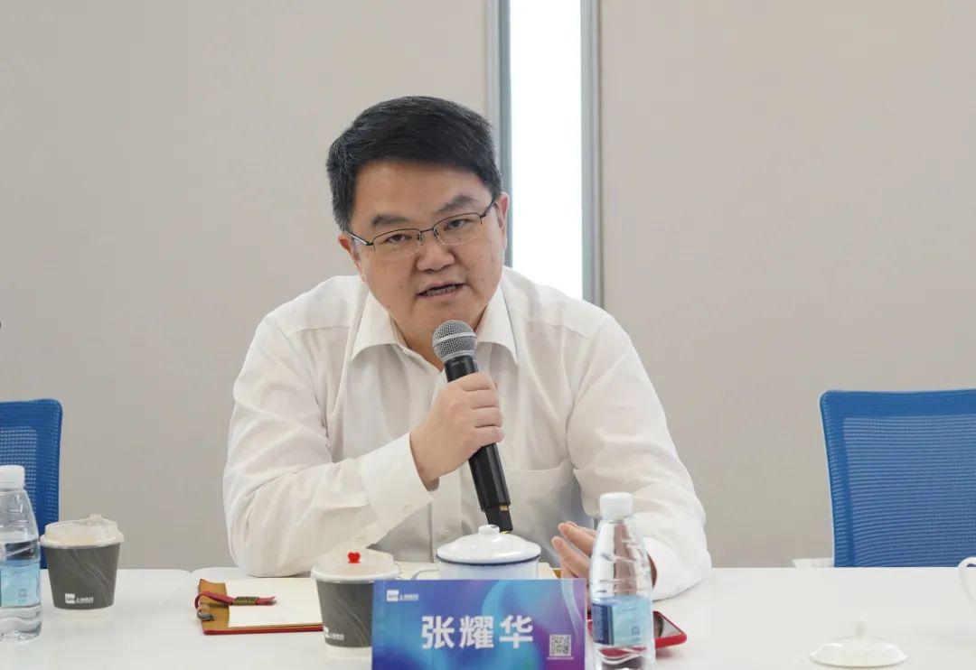 上海医药副总裁,制造管理中心副主任张耀华提出,要进一步运用精益化