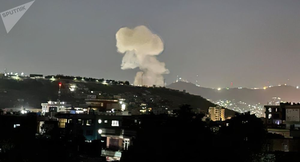 法新社：阿富汗防长在住所遇袭 造成4人死亡20人受伤
