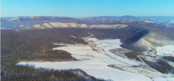陨石坑排行_世界上“最古老”的陨石坑,不仅有55万人居住,还有1千吨黄金!(2)