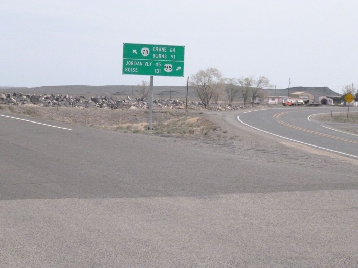 美国一公路修了61年：路况奇差 成最致命高速之一