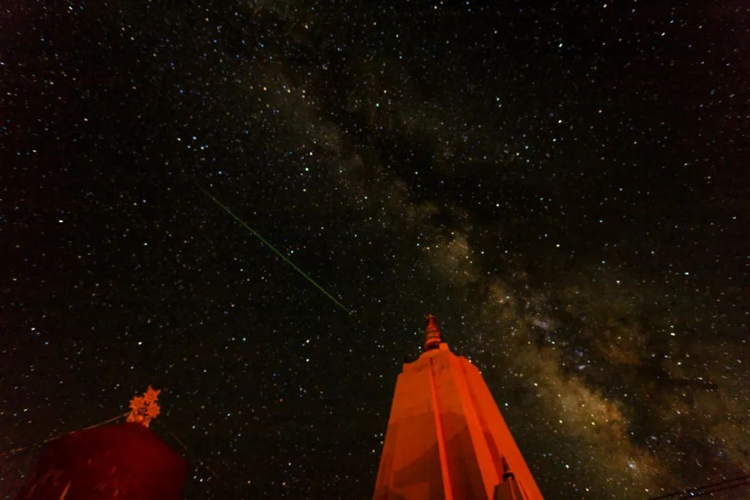 英仙座流星雨将进入最佳观测期 就在8月13日 流星雨 流星 新浪新闻 英仙座流星雨将进入最佳观测期 就在8月13日 流星雨 流星 新浪新闻