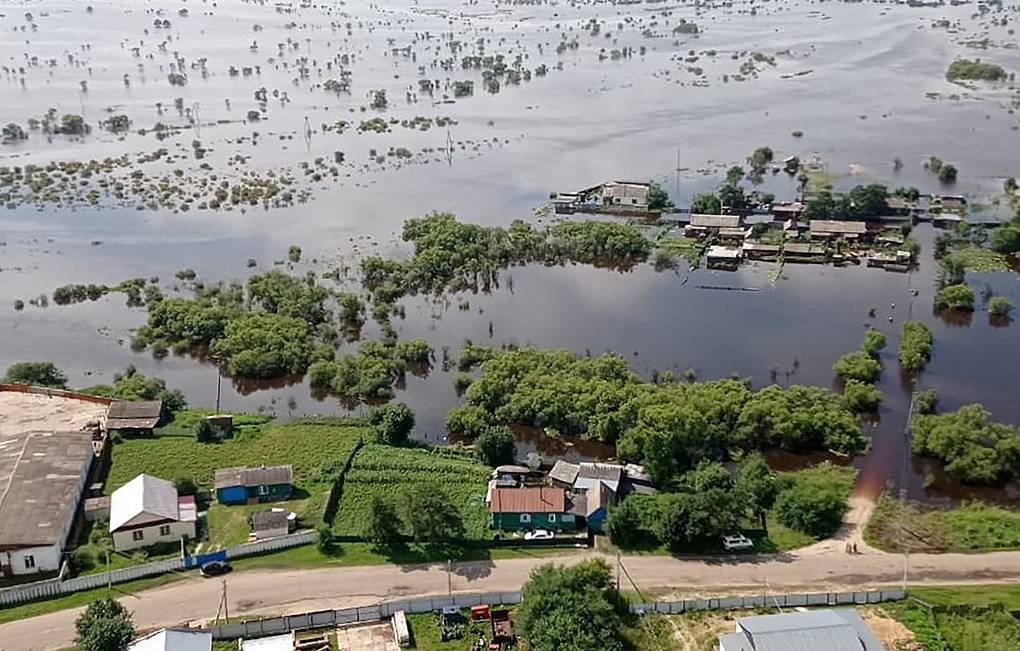 俄罗斯远东多个地区遭洪水侵袭 超24000人受灾