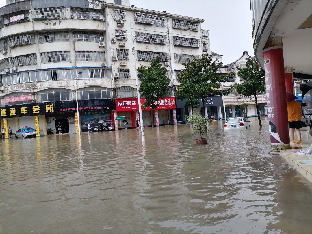 中国电信快速恢复湖北襄阳5000余户受灾用户通信