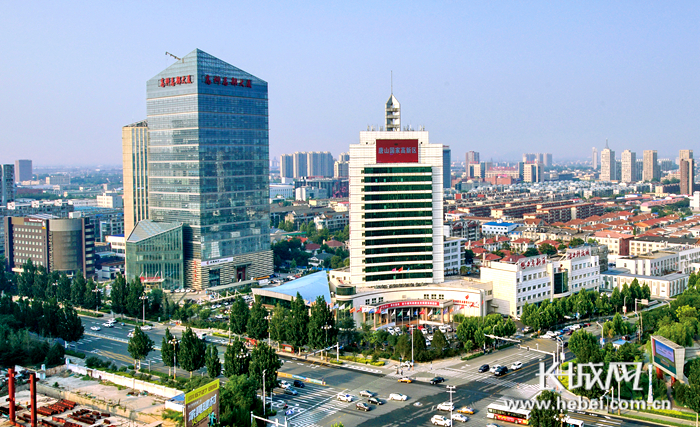 唐山高新技术产业开发区街景.刘梓涵 摄