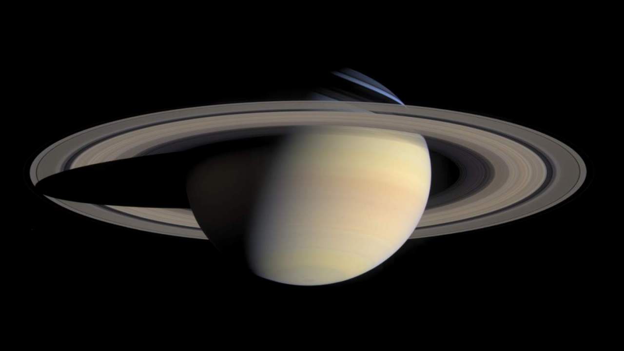 研究：土星核心比之前认为的要大得多且并非固体