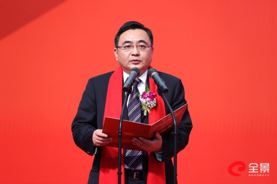 中国铁路武汉局集团有限公司党委书记,董事长赵峻致辞