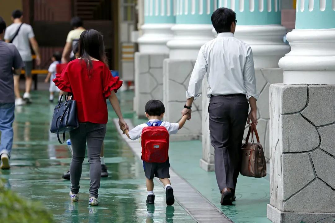 澳门调整学校新学年开学预案 将执行更严谨的防疫标准