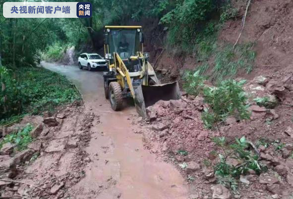 四川多地强降雨！ 各地转移避险2.3万余人