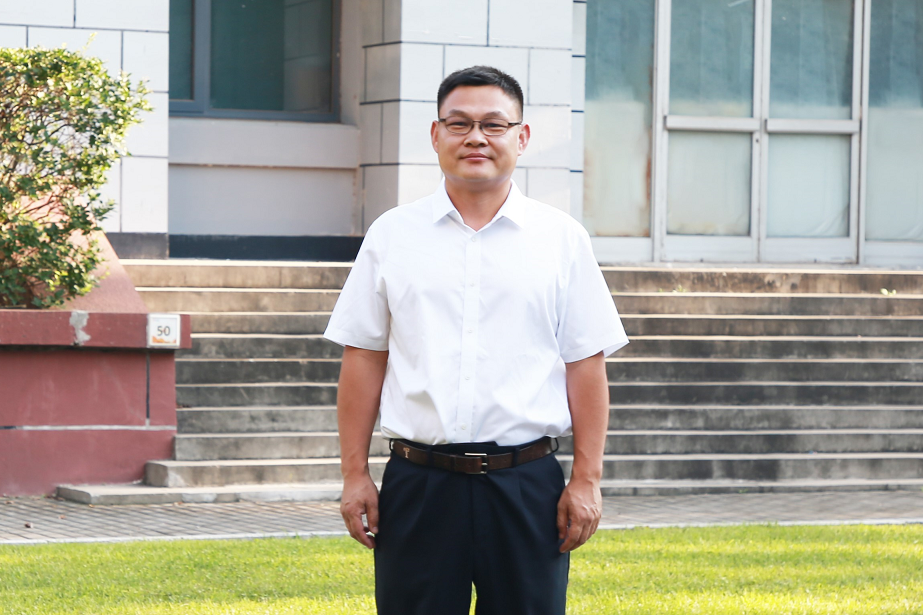 王庆飞教授日前,国家自然科学基金委公布了2021年度集中接收期项目的