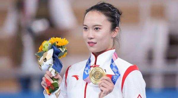 东京奥运会女子蹦床冠军朱雪莹