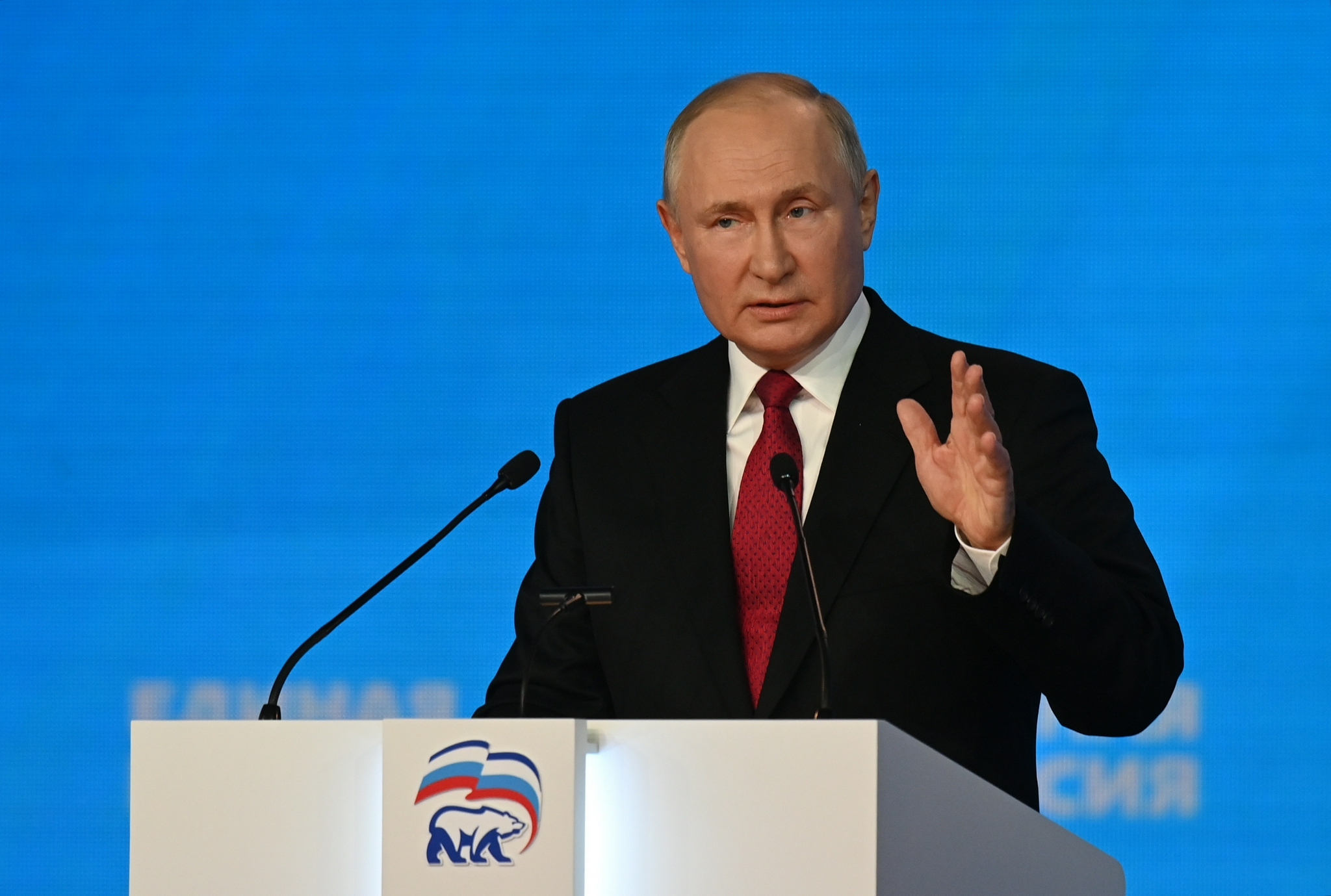 【国际特稿】俄罗斯总统普京，发表紧急电视讲话警告：所有参与叛国行动的人都将被视为叛徒，并遭到严惩 - 知乎