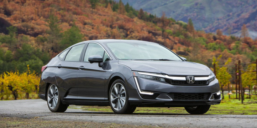 Honda will discontinue production of the Clarity hydrogen fuel cell model, and only sold less than 1896 vehicles this year