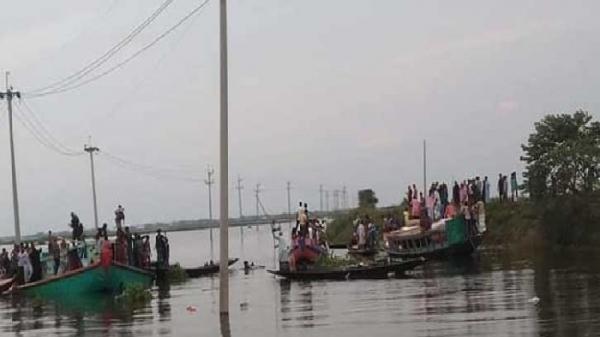 孟加拉国东部发生两船相撞事故，造成至少21人死亡