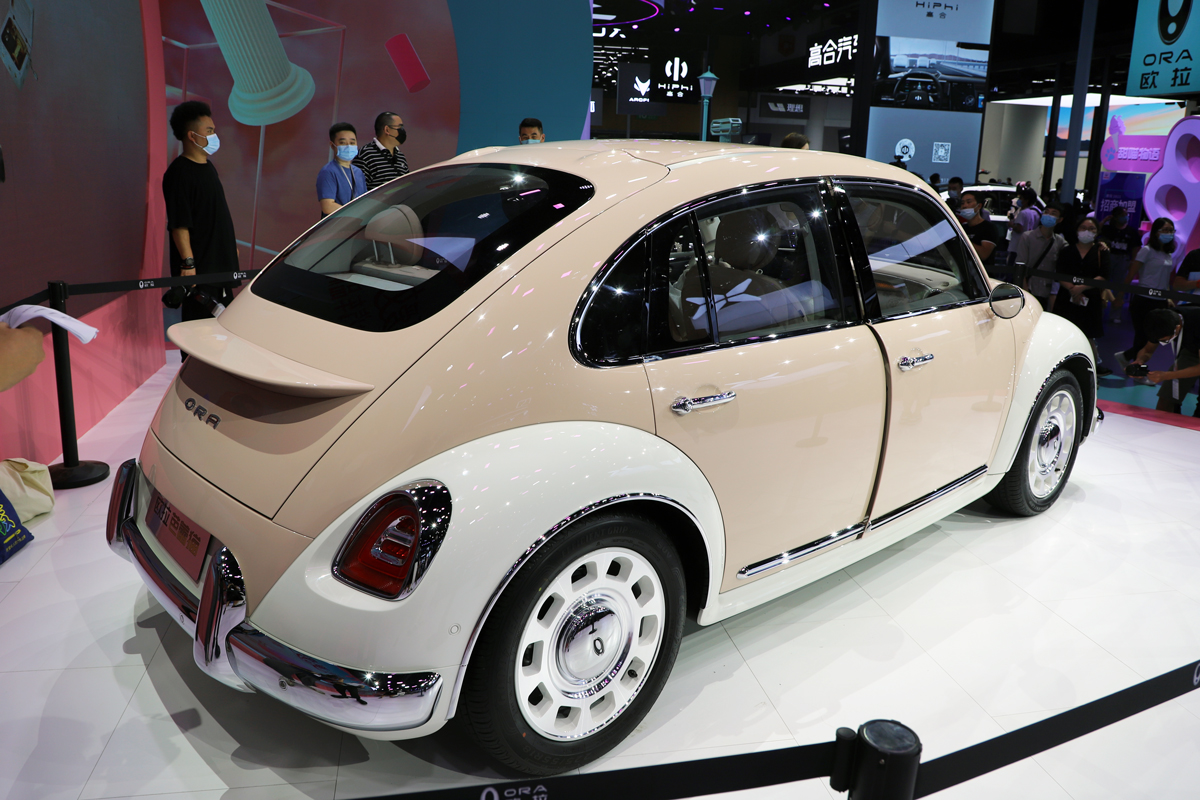 欧拉"猫系家族"新成员欧拉芭蕾猫亮相成都车展|长城欧拉_新浪财经