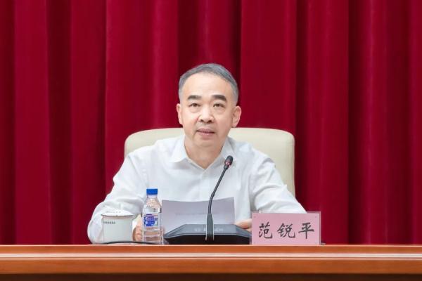 卸任成都市委书记后范锐平履新吉林