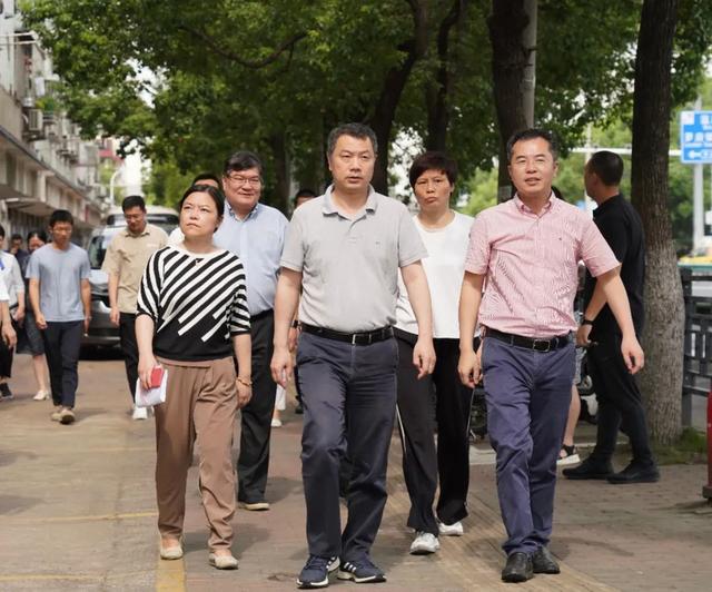 新一轮全国文明城区创建迎检在即,9月4日下午,区委书记陈杰带队开展