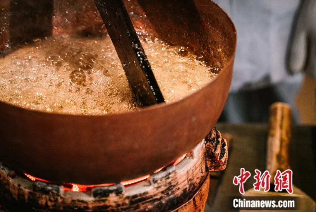 食为天因觉醒年代意外走红的梨膏糖是个什么神仙美味