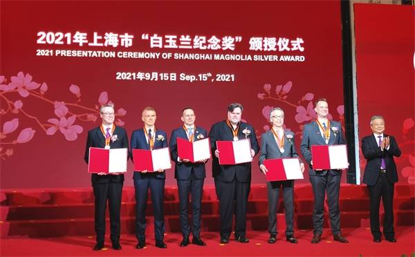 上海就是我们的家50位外籍友人获上海市白玉兰纪念奖表彰