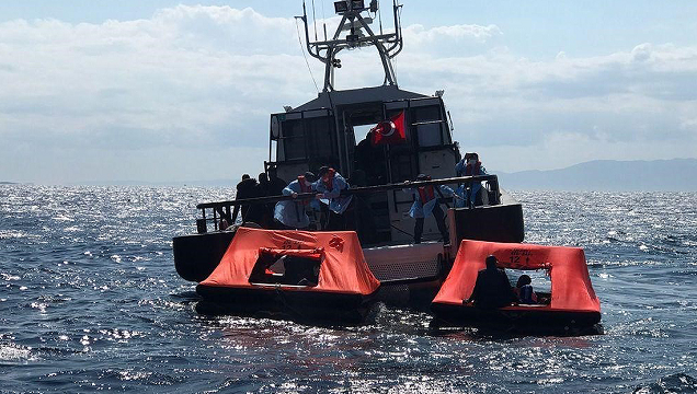 63名非法移民在土耳其伊兹密尔海域获救