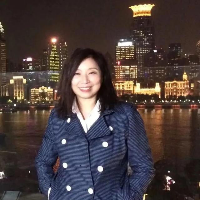 好书·推荐|巨流无常中相遇于孤岛