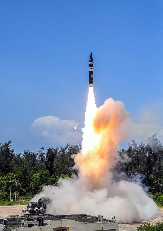 印度“烈火V”导弹试射。图源：印媒