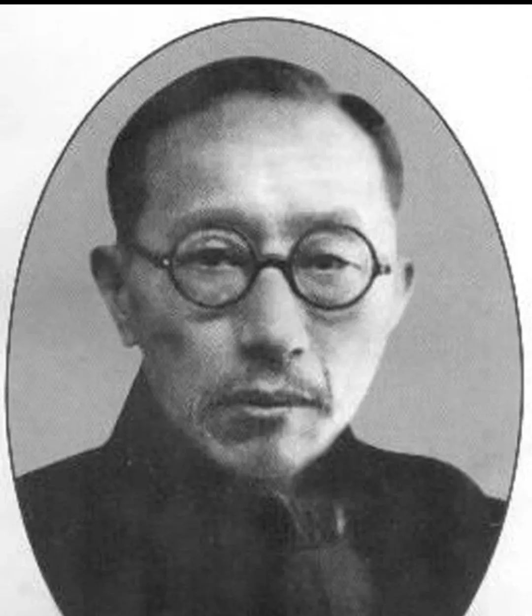 陈润霖黄培云,1952年担任中南矿冶学院副院长,1994年5月当选为中国