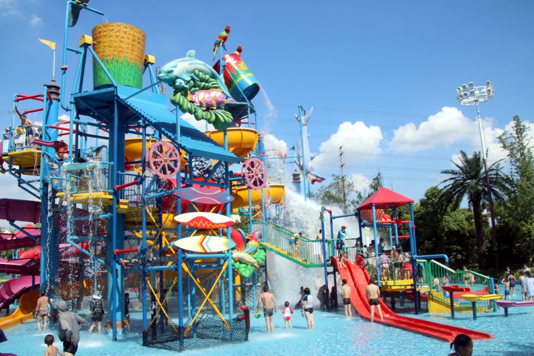 是以森林为主题的休闲娱乐目的地,深耕森系旅游板块,旗下涵盖森林世界